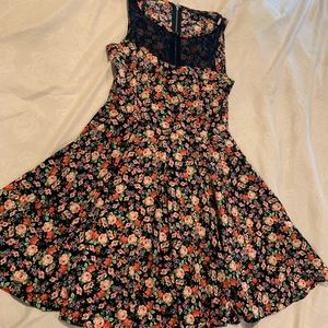 Floral dress size small